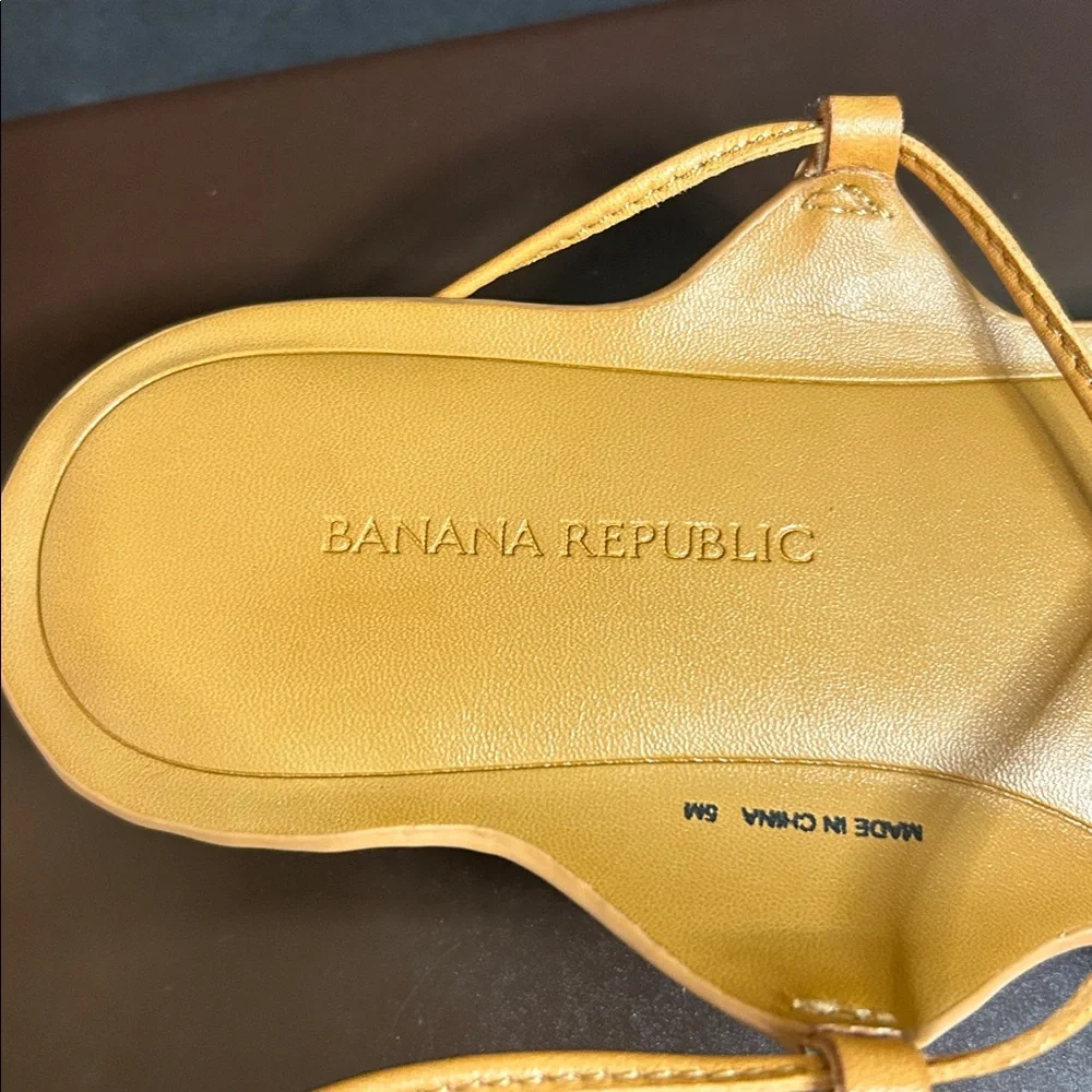 Banana Republic Tan Lace-Up Sandals SIZE 5M